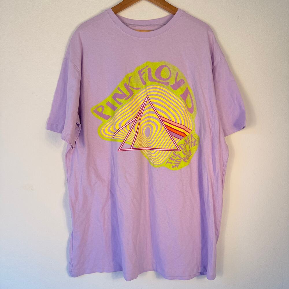 NWT Pink Floyd Dark Side of the Moon Oversized Graphic Tee L/XL